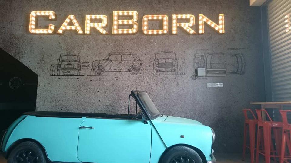 car born cafe
